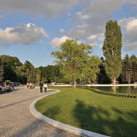 South Park - Louis Eyer *