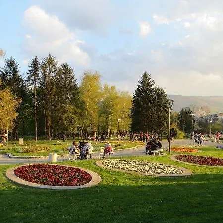 South Park - Louis Eyer Sofia