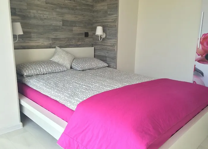 Apartment South Park - Louis Eyer Sofia