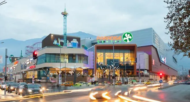 South Park - Louis Eyer Apartment *